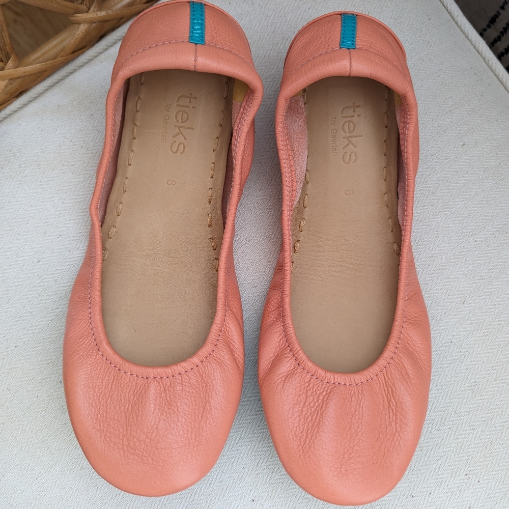 Peach Poppy Tieks